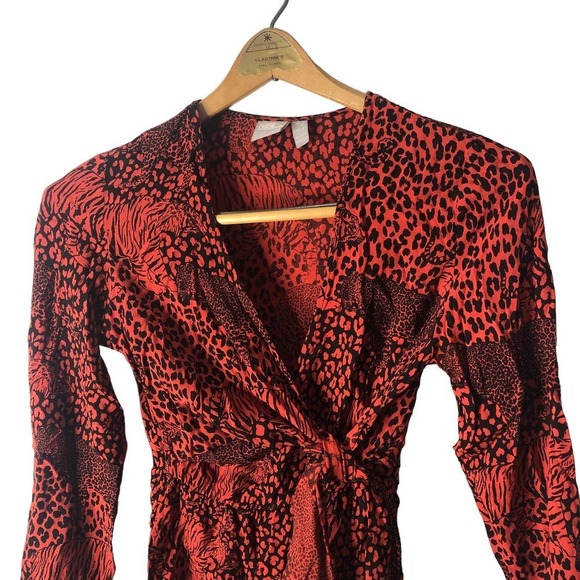 ASOS Design wrap long sleeve top Size 2 Red Animal  Tiger Print - Picture 2 of 12